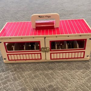 Melissa & Doug horse stable